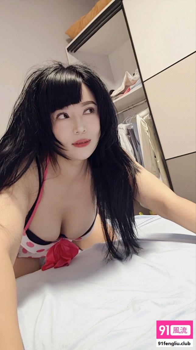 春节在岗敬业梅朵